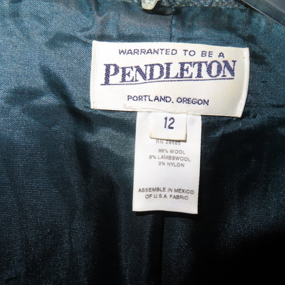 Pendleton Blazer - image 4